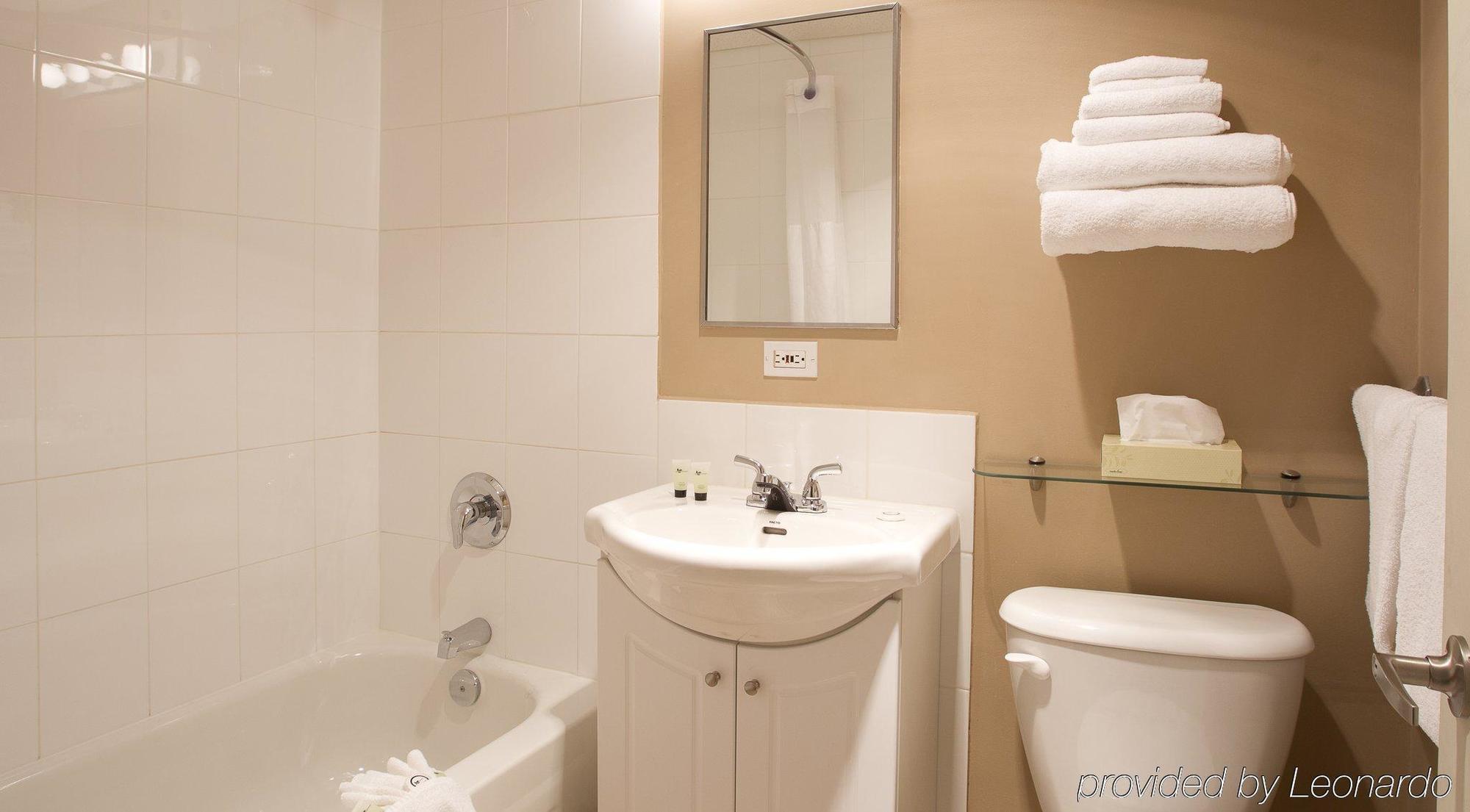 Scott'S Inn & Suites Kamloops Buitenkant foto